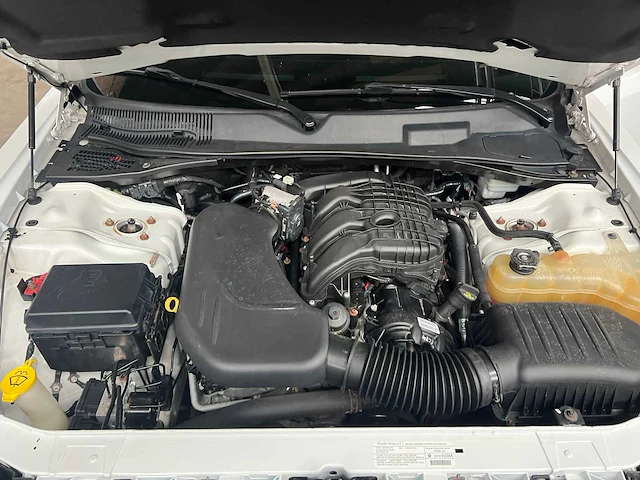Dodge challenger 3.6 v6 309pk 2013 - afbeelding 42 van  48