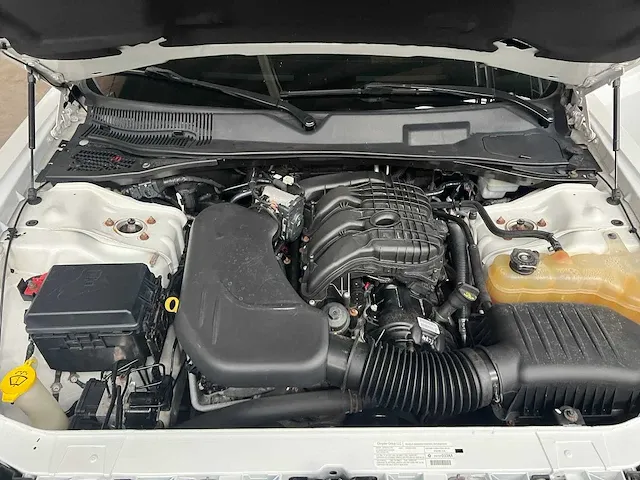Dodge challenger 3.6 v6 309pk 2013 - afbeelding 42 van  48