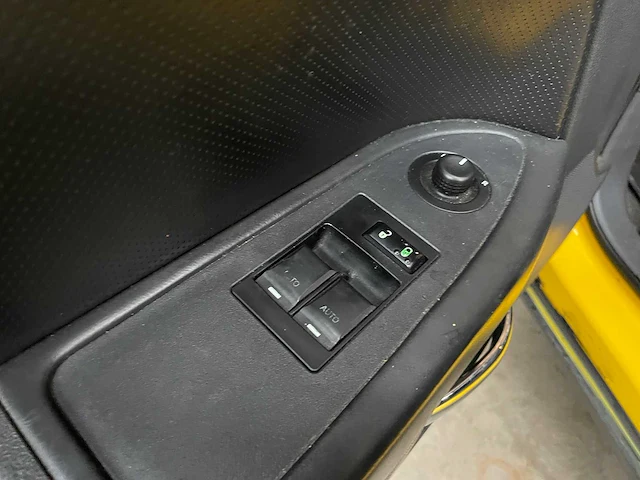 Dodge challenger 5.7 v8 hemi 372pk 2010 - afbeelding 18 van  33