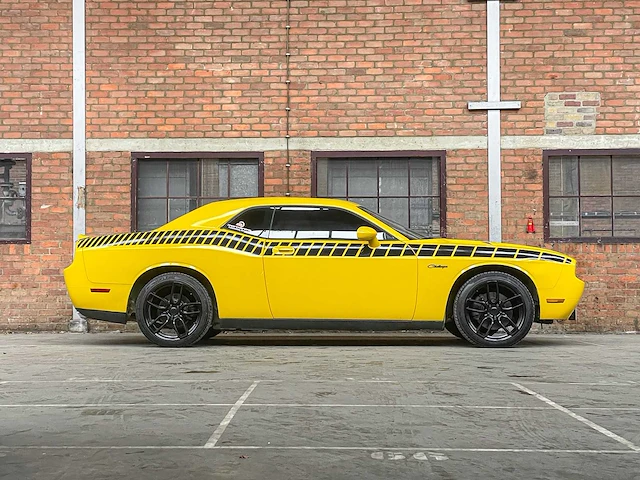 Dodge challenger 5.7 v8 hemi 372pk 2010 - afbeelding 31 van  33