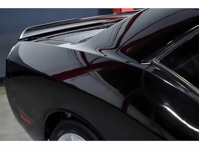 Dodge challenger srt8 coupe 6,1l hemi v8 - 2010 - afbeelding 7 van  72