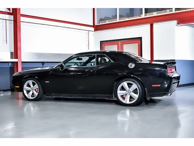 Dodge challenger srt8 coupe 6,1l hemi v8 - 2010 - afbeelding 21 van  72