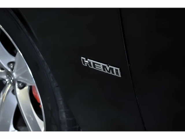 Dodge challenger srt8 coupe 6,1l hemi v8 - 2010 - afbeelding 28 van  72
