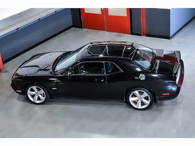 Dodge challenger srt8 coupe 6,1l hemi v8 - 2010 - afbeelding 38 van  72
