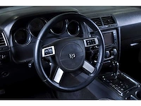 Dodge challenger srt8 coupe 6,1l hemi v8 - 2010 - afbeelding 47 van  72