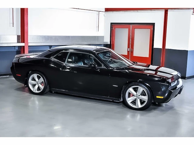 Dodge challenger srt8 coupe 6,1l hemi v8 - 2010 - afbeelding 72 van  72