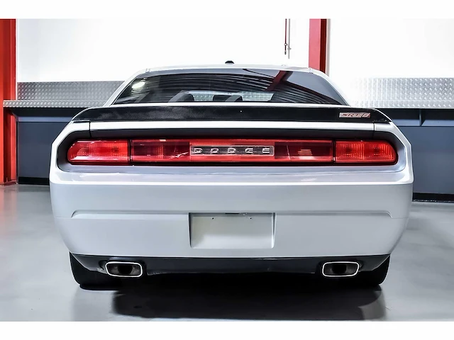 Dodge challenger srt8 coupe 6,1l v8 hemi - 2010 - afbeelding 17 van  64