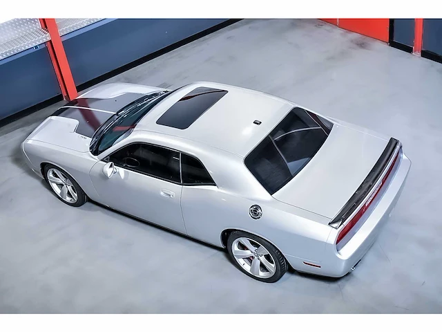 Dodge challenger srt8 coupe 6,1l v8 hemi - 2010 - afbeelding 31 van  64