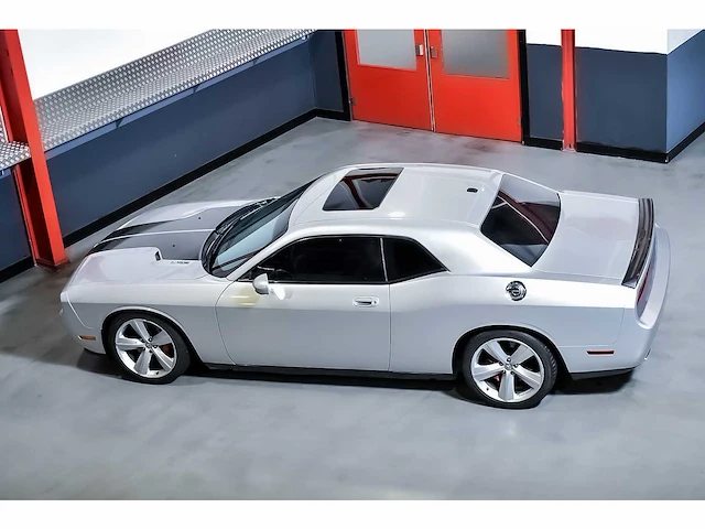 Dodge challenger srt8 coupe 6,1l v8 hemi - 2010 - afbeelding 32 van  64