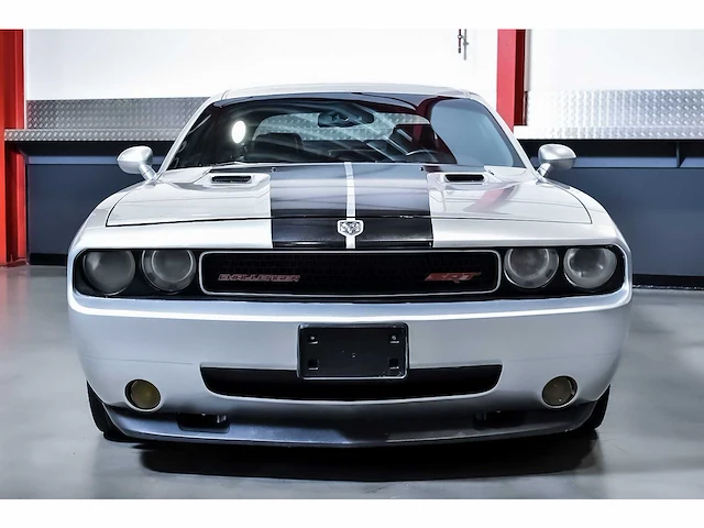 Dodge challenger srt8 coupe 6,1l v8 hemi - 2010 - afbeelding 23 van  64