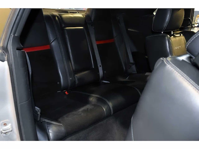 Dodge challenger srt8 coupe 6,1l v8 hemi - 2010 - afbeelding 54 van  64
