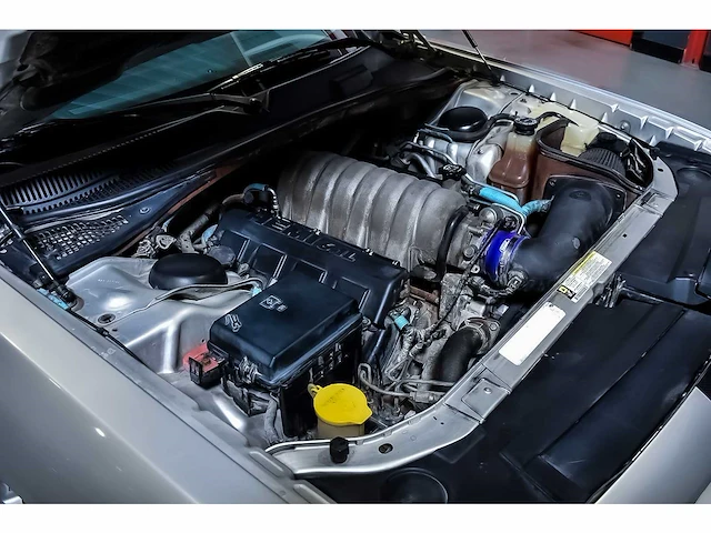 Dodge challenger srt8 coupe 6,1l v8 hemi - 2010 - afbeelding 59 van  64