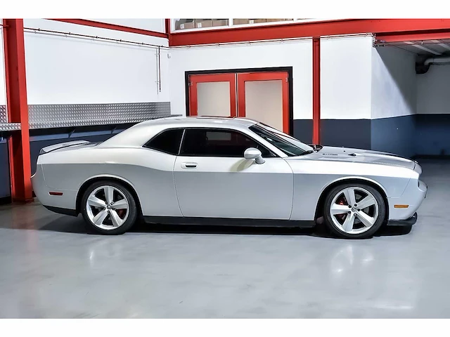 Dodge challenger srt8 coupe 6,1l v8 hemi - 2010 - afbeelding 64 van  64