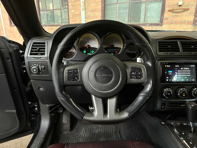 Dodge challenger sxt 100th anniversary 3.6 v6 309pk 2014 - afbeelding 10 van  37