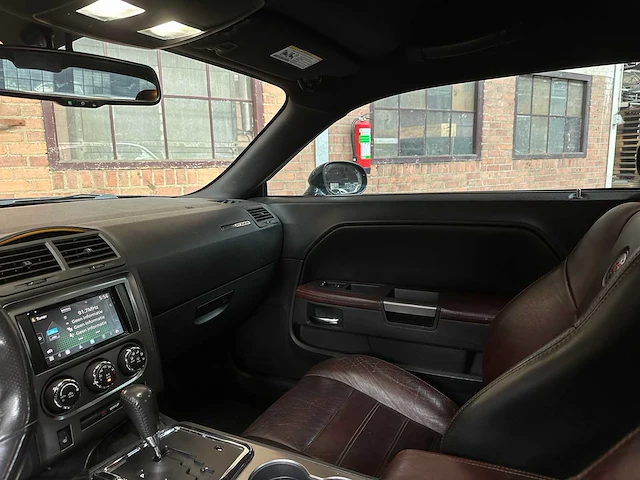 Dodge challenger sxt 100th anniversary 3.6 v6 309pk 2014 - afbeelding 11 van  37