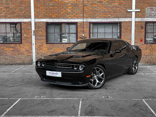 Dodge challenger sxt 3.6 v6 305pk 2016 - afbeelding 23 van  33