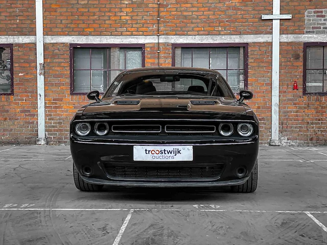 Dodge challenger sxt 3.6 v6 305pk 2016 - afbeelding 28 van  33