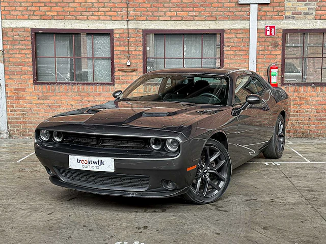 Dodge challenger sxt 3.6 v6 305pk 2019 - afbeelding 2 van  47