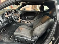 Dodge challenger sxt 3.6 v6 305pk 2019 - afbeelding 34 van  47