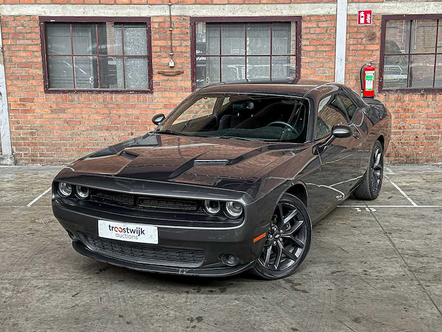Dodge challenger sxt 3.6 v6 305pk 2019 - afbeelding 3 van  47