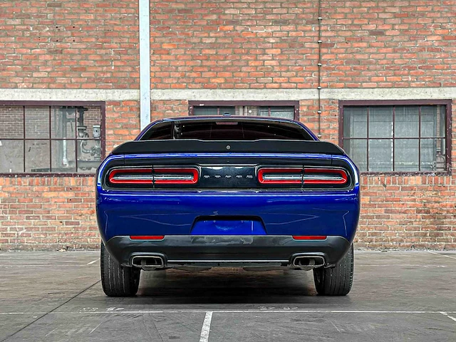 Dodge challenger sxt 3.6 v6 305pk 2022 - afbeelding 4 van  43