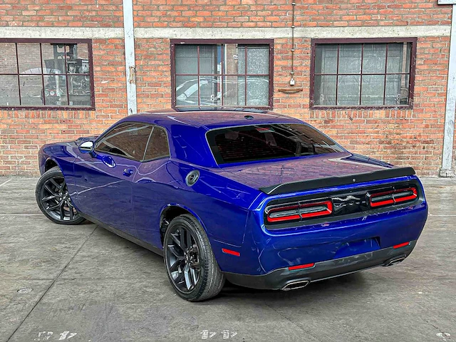 Dodge challenger sxt 3.6 v6 305pk 2022 - afbeelding 7 van  43