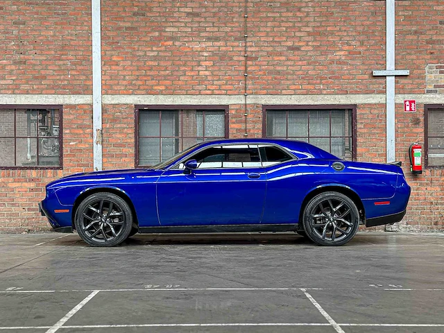 Dodge challenger sxt 3.6 v6 305pk 2022 - afbeelding 8 van  43