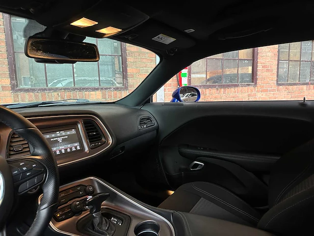 Dodge challenger sxt 3.6 v6 305pk 2022 - afbeelding 13 van  43
