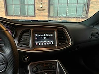 Dodge challenger sxt 3.6 v6 305pk 2022 - afbeelding 21 van  43