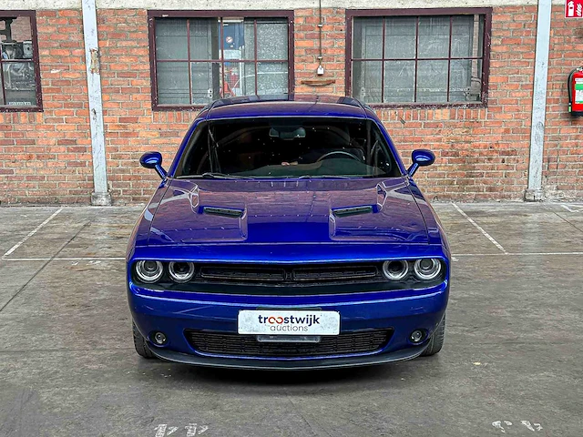 Dodge challenger sxt 3.6 v6 305pk 2022 - afbeelding 39 van  43