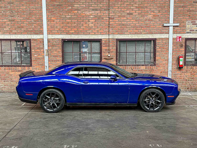 Dodge challenger sxt 3.6 v6 305pk 2022 - afbeelding 42 van  43