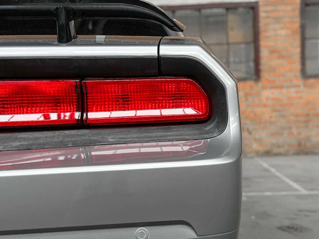 Dodge challenger sxt 3.6 v6 309pk 2013 - afbeelding 6 van  39