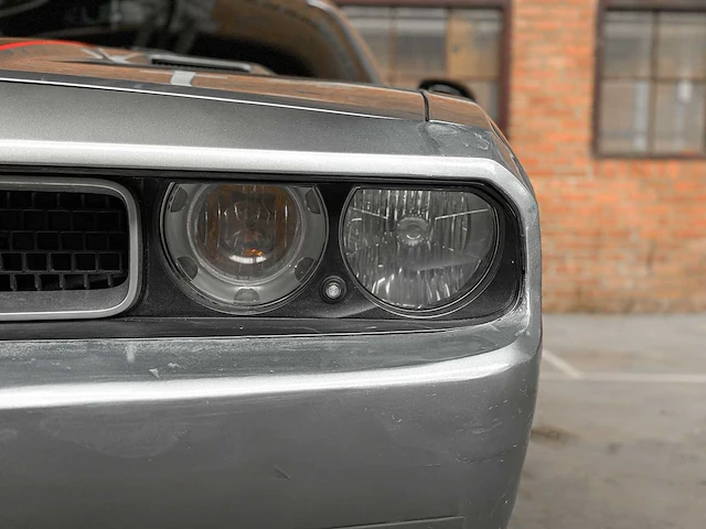 Dodge challenger sxt 3.6 v6 309pk 2013 - afbeelding 35 van  39