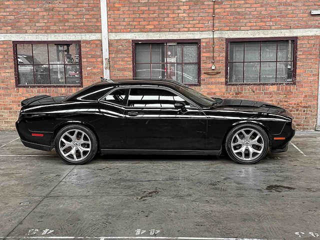 Dodge challenger sxt plus 3.6 v6 305pk 2015 - afbeelding 12 van  43