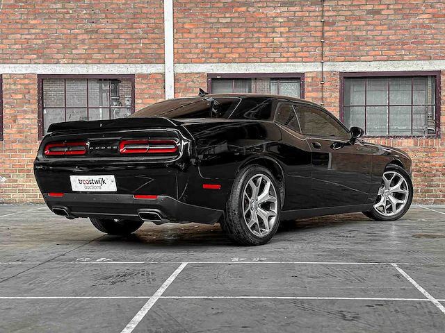 Dodge challenger sxt plus 3.6 v6 305pk 2015 - afbeelding 13 van  43
