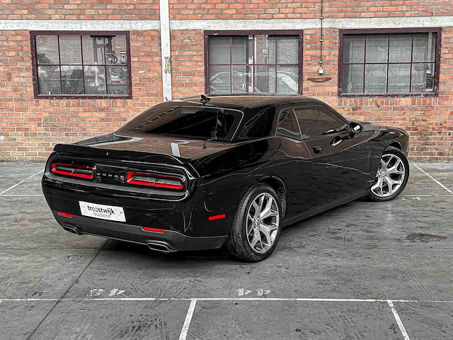 Dodge challenger sxt plus 3.6 v6 305pk 2015 - afbeelding 14 van  43