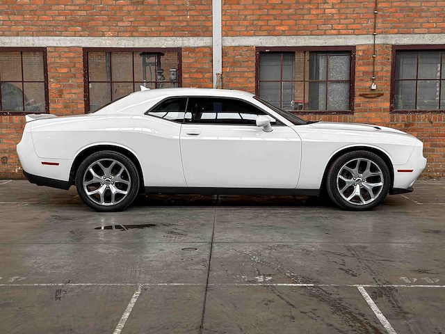 Dodge challenger sxt plus 3.6 v6 305pk 2015 - afbeelding 3 van  43