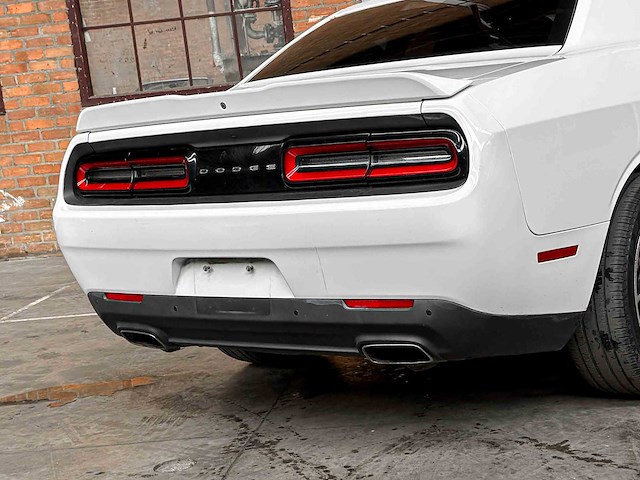 Dodge challenger sxt plus 3.6 v6 305pk 2015 - afbeelding 6 van  43