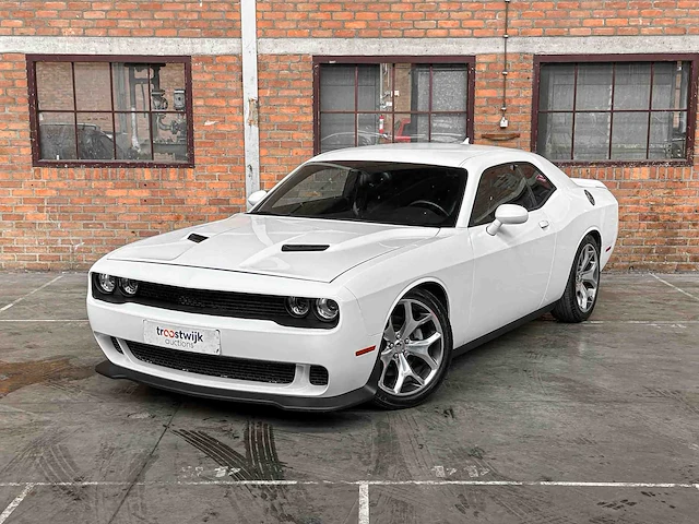 Dodge challenger sxt plus 3.6 v6 305pk 2016 - afbeelding 34 van  42