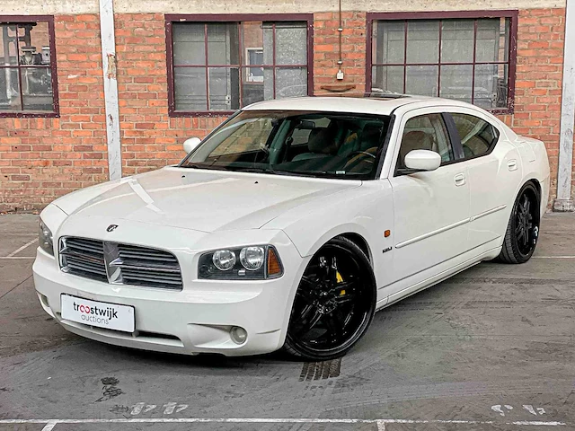 Dodge charger rt hemi 5.7 v8 340pk 2005 youngtimer - afbeelding 12 van  41