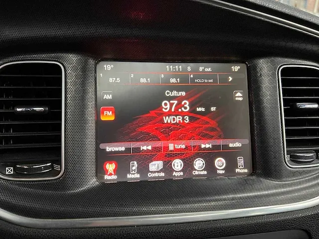 Dodge charger srt 5.7 v8 373pk 2016 - afbeelding 32 van  54