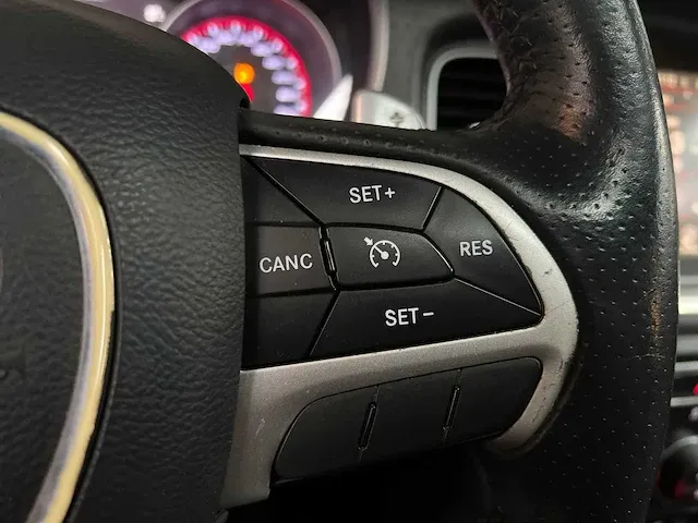 Dodge charger srt 5.7 v8 373pk 2016 - afbeelding 44 van  54