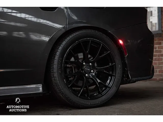 Dodge charger srt 5.7 v8 373pk 2016 - afbeelding 45 van  54