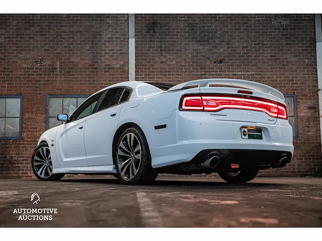 Dodge charger srt-8 6.4 v8 hemi 477pk 2014, n-915-jf - afbeelding 26 van  66