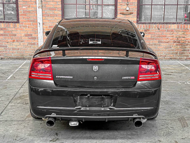 Dodge charger srt8 6.1 v8 425pk 2007 youngtimer - afbeelding 9 van  56