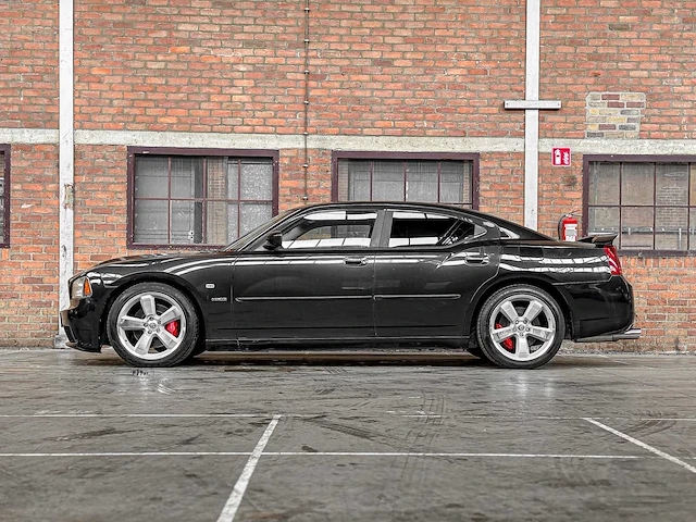 Dodge charger srt8 6.1 v8 425pk 2007 youngtimer - afbeelding 13 van  56