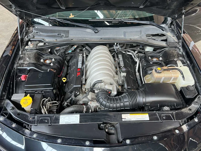 Dodge charger srt8 6.1 v8 425pk 2008 youngtimer - afbeelding 49 van  50
