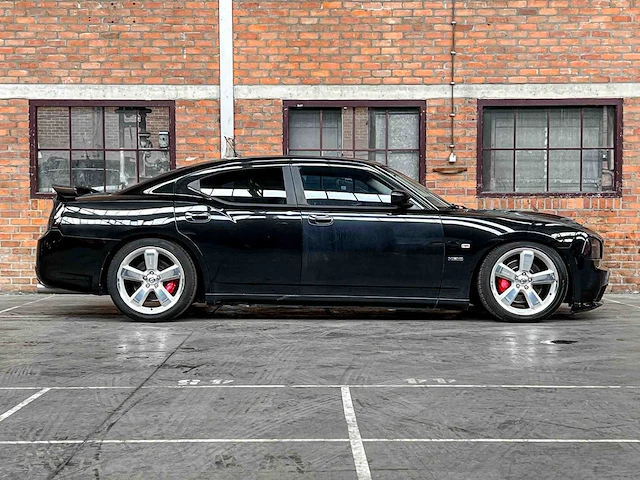 Dodge charger srt8 6.1 v8 425pk 2008 youngtimer - afbeelding 9 van  50