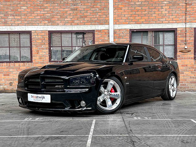 Dodge charger srt8 6.1 v8 425pk 2008 youngtimer - afbeelding 1 van  50