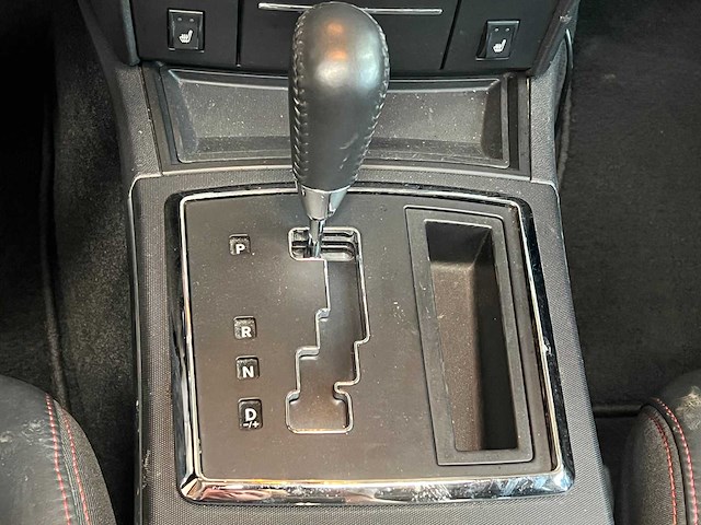 Dodge charger srt8 6.1 v8 425pk 2008 youngtimer - afbeelding 27 van  50